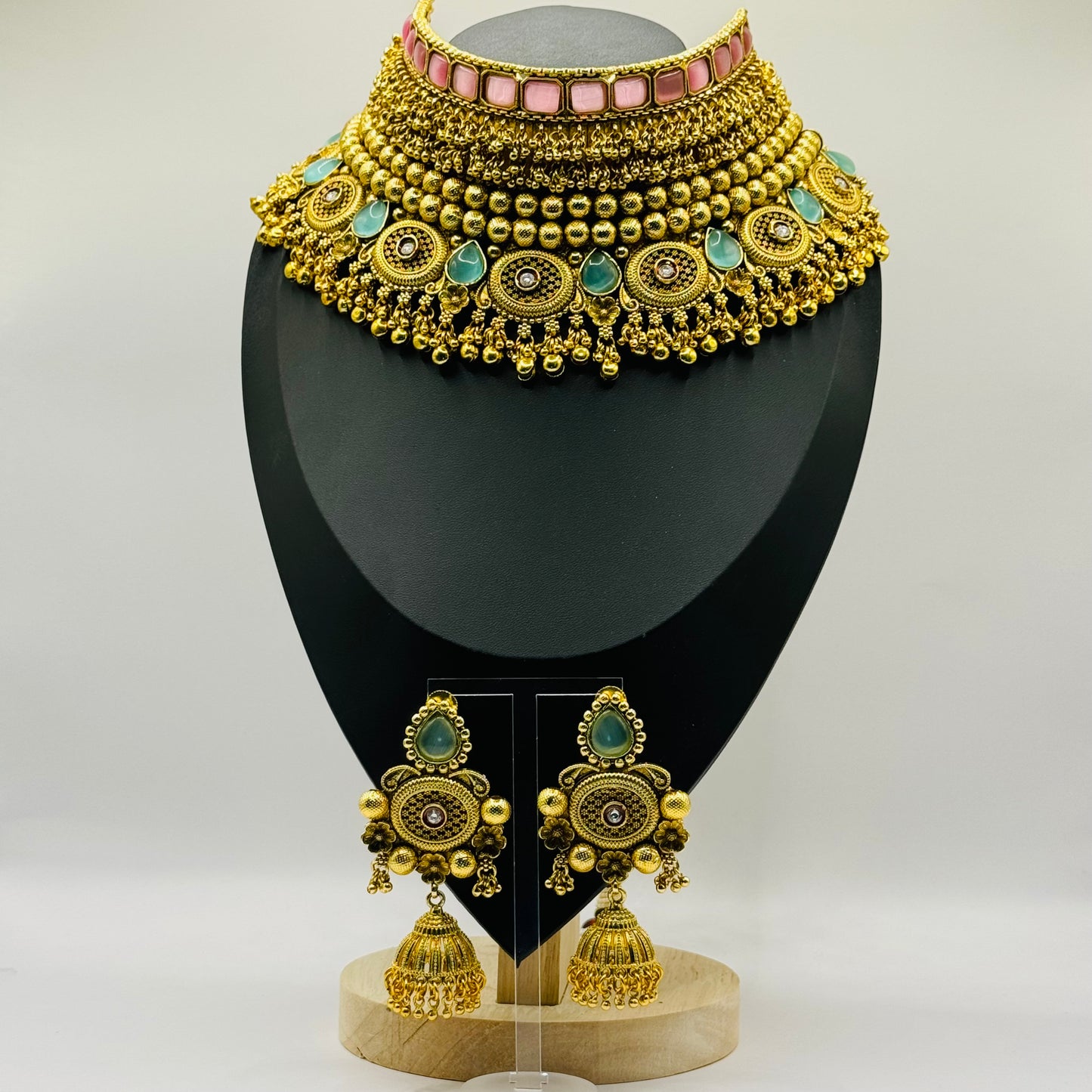 Exact Gold Look Heavy Choker pink/mint - Exquisite Indian Jewelry in USA