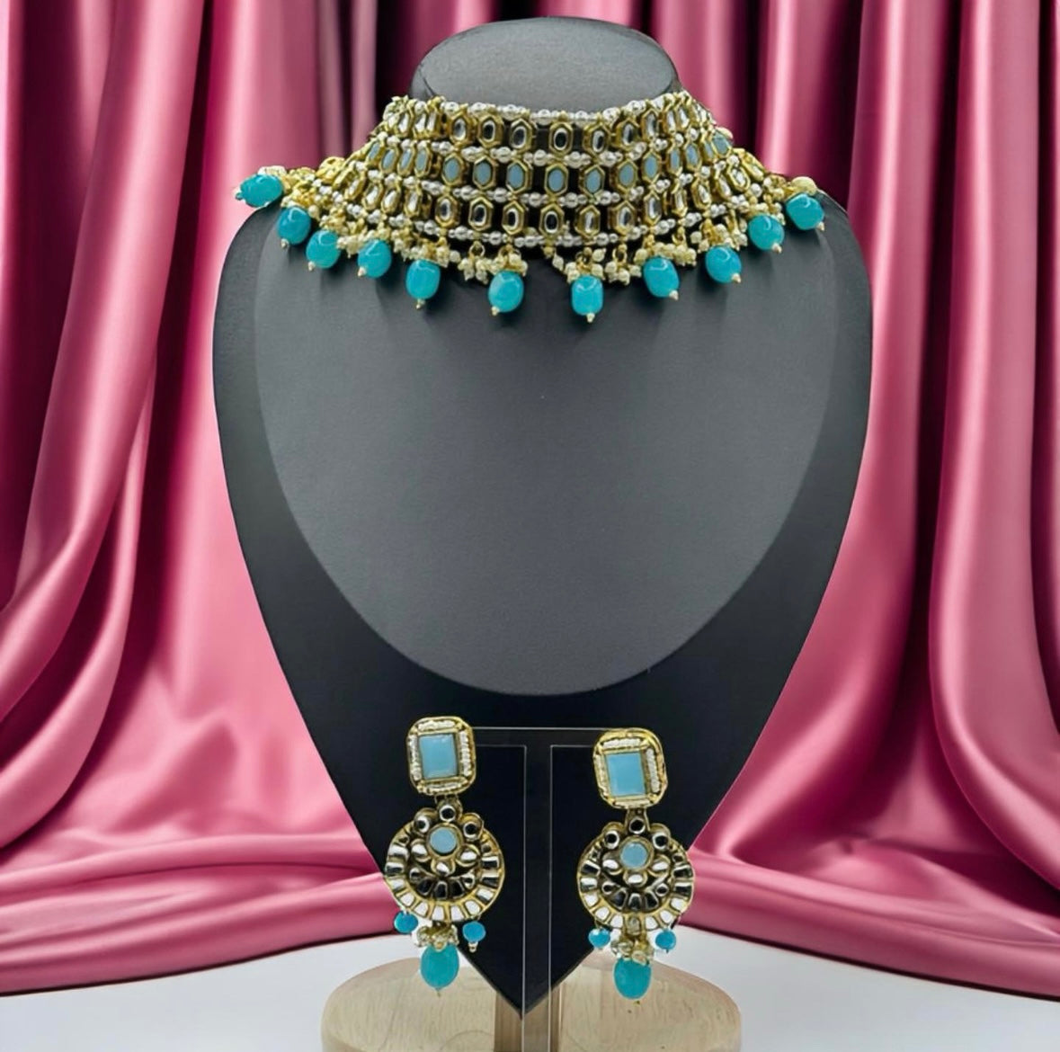 Firoza Kundan Choker - Captivating Elegance in Indian Jewelry, USA