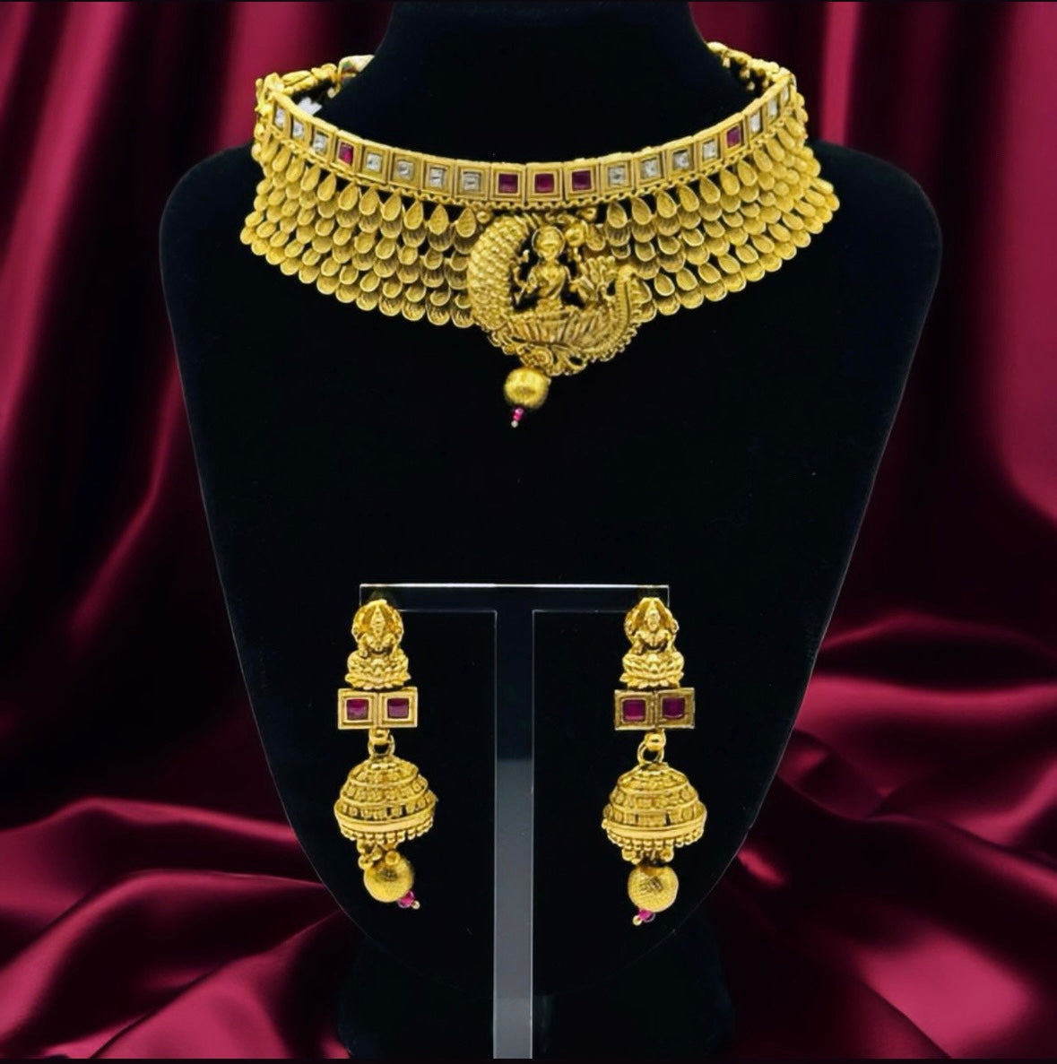 Temple Jewellery Choker - Sacred Elegance in Indian Jewelry, USA