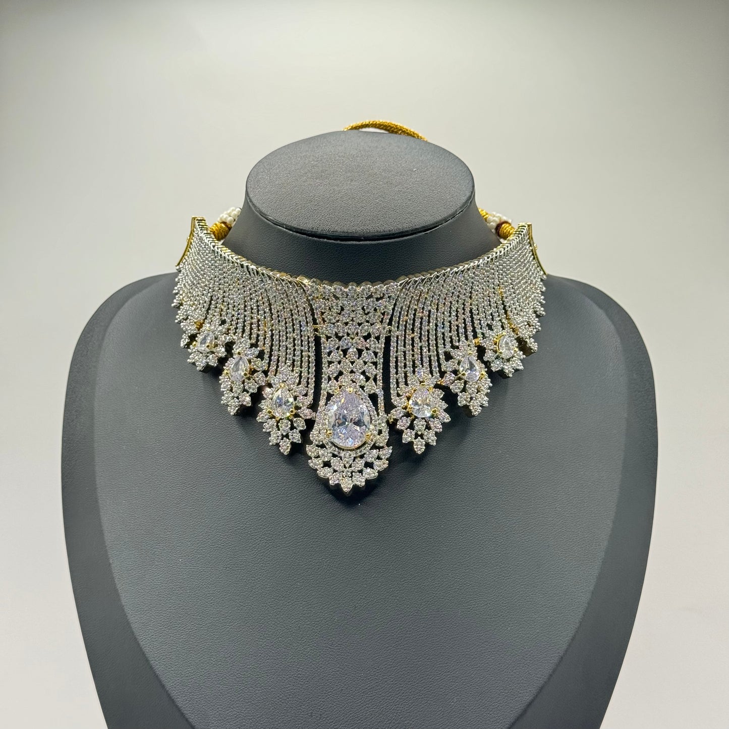 Diamond Solitaire Choker - Exquisite Elegance in Indian Jewelry, USA