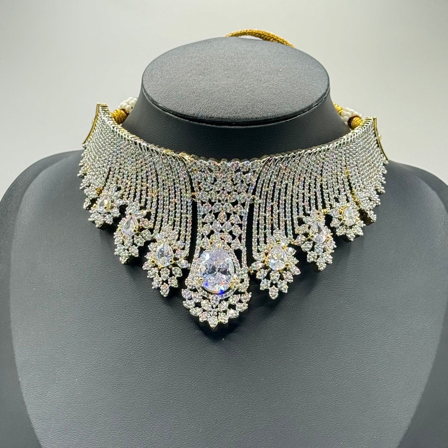 Diamond Solitaire Choker - Exquisite Elegance in Indian Jewelry, USA