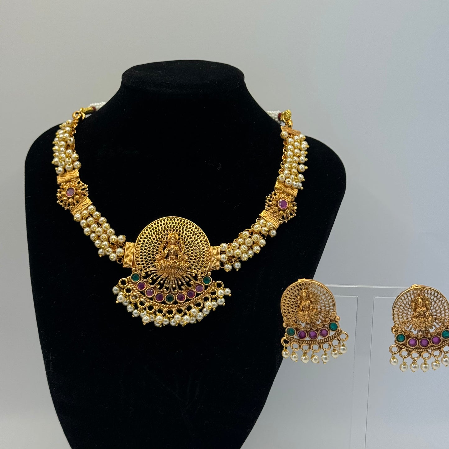 Rose Gold temple  Set - Divine Elegance in Indian Jewelry, USA