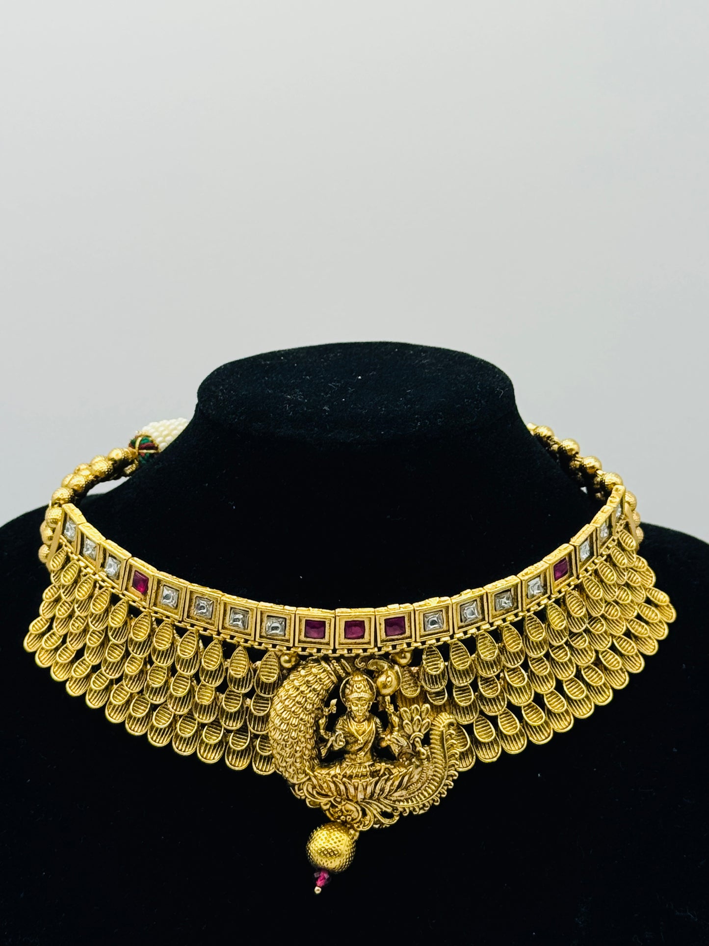 Temple Jewellery Choker - Sacred Elegance in Indian Jewelry, USA