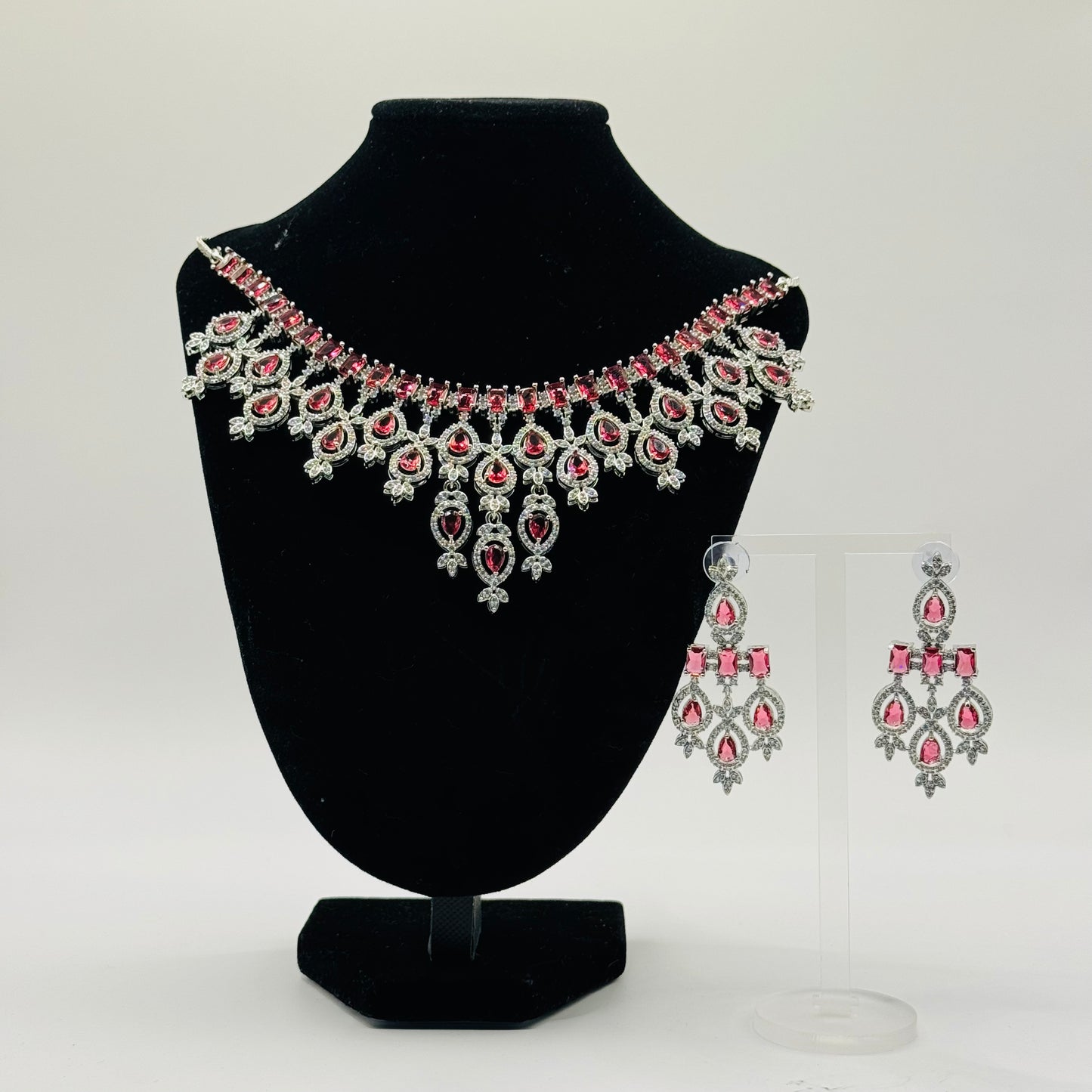 Ruby Diamond Necklace - Timeless Glamour in Indian Jewelry, USA