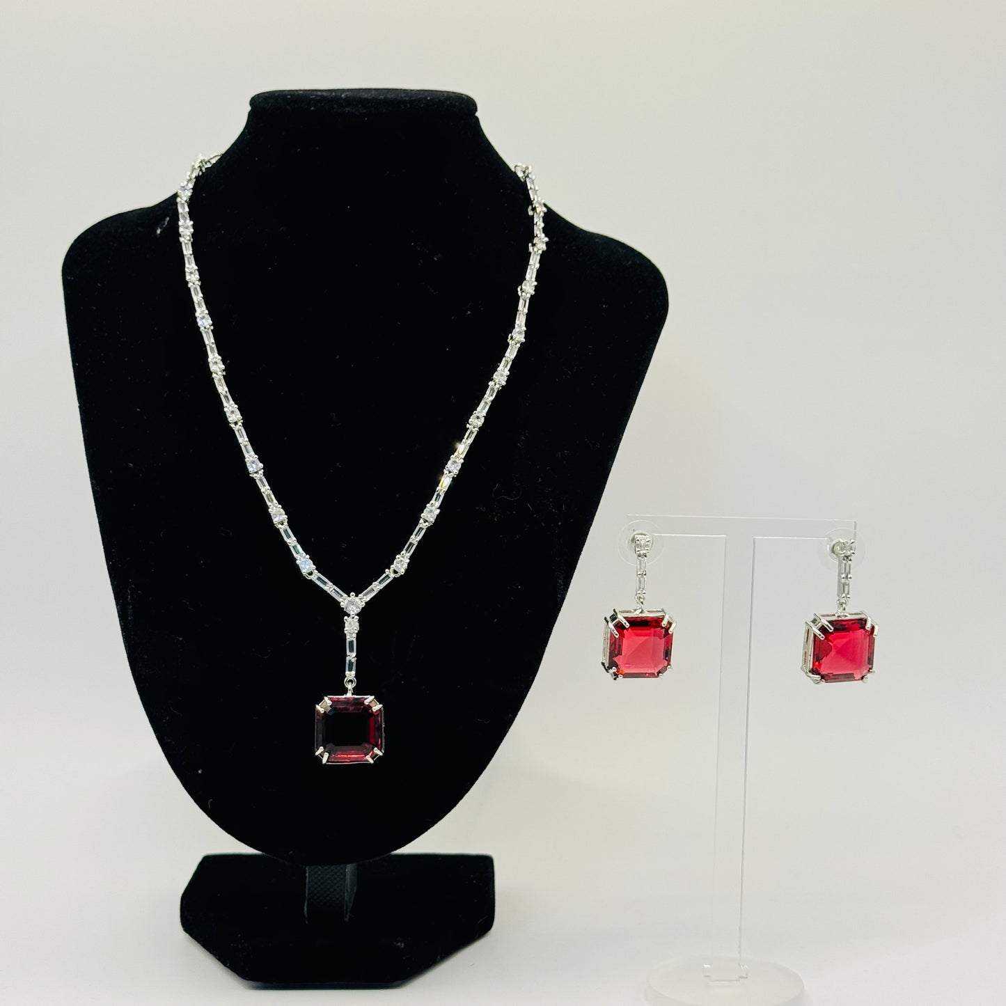 Ruby Diamond Classy Diamond Set - Timeless Sophistication in Indian Jewelry, USA