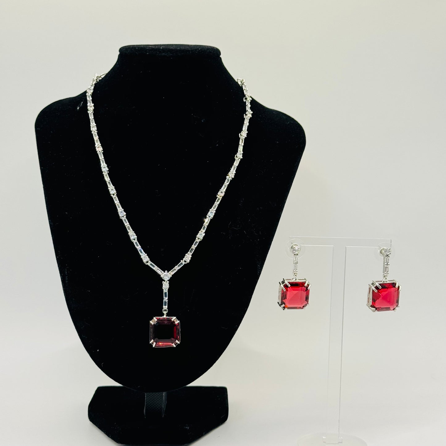 Ruby Diamond Classy Diamond Set - Timeless Sophistication in Indian Jewelry, USA