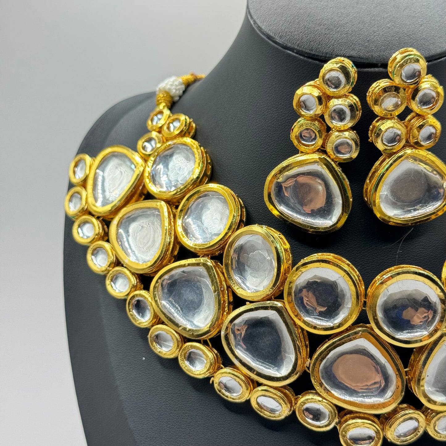 Zar Kundan Golden Broad Necklace"