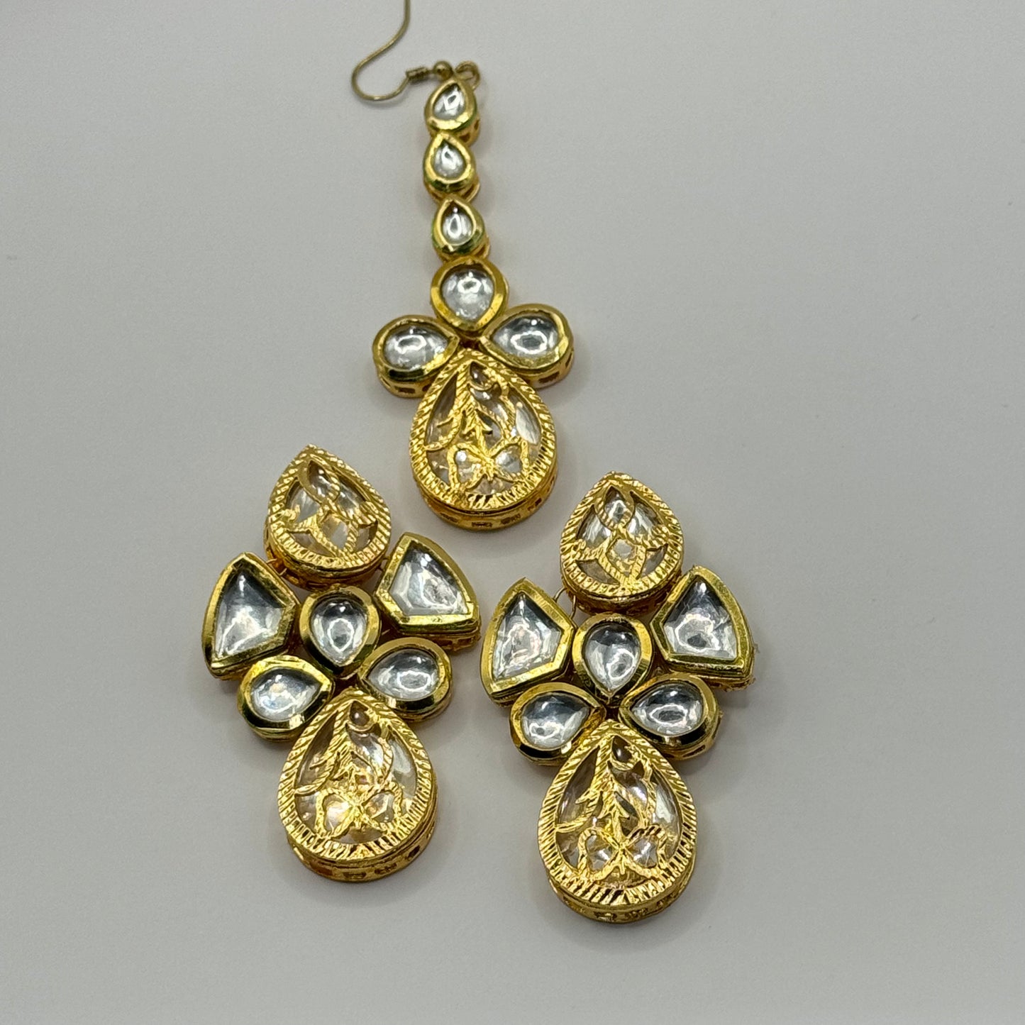 Razia Kundan Heavy Gold Jaali Set"