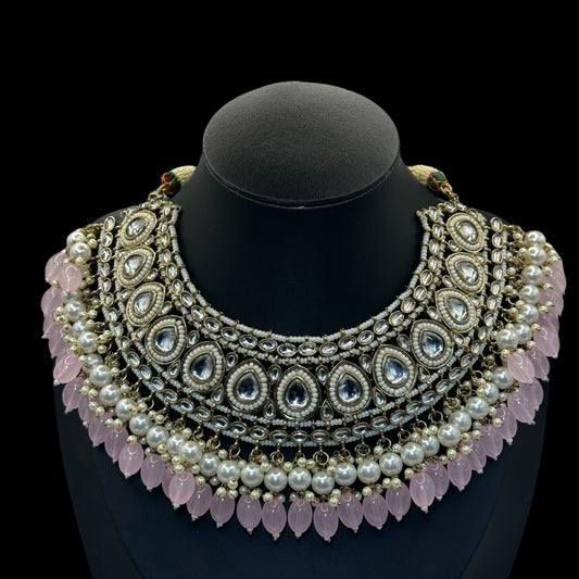 Razia Begam Pastel Pink Kundan Set with Passa"