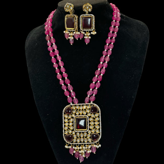 Maroon Kundan with Rose Quartz Beads Necklace"